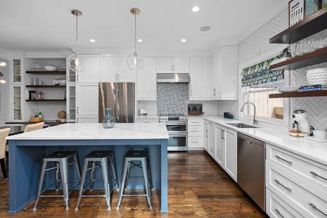 Fully-renovated kitchen with bar seating